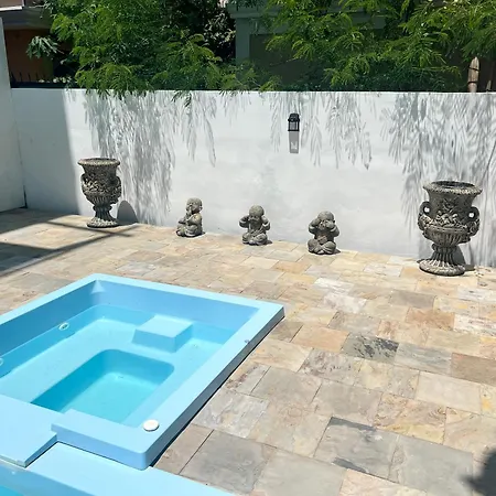 L'Oceano Luxury Apartments Flic en Flac Exterior photo