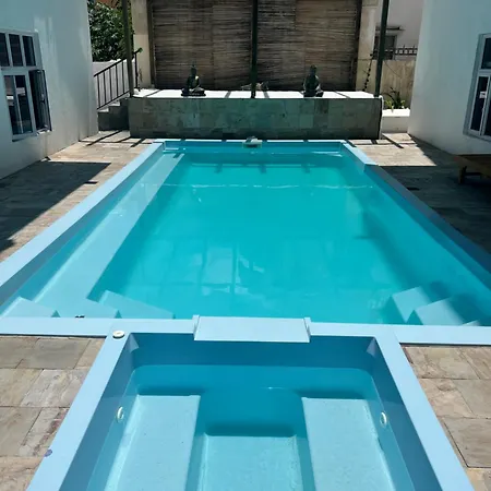 L'Oceano Luxury Apartments Flic en Flac Exterior photo